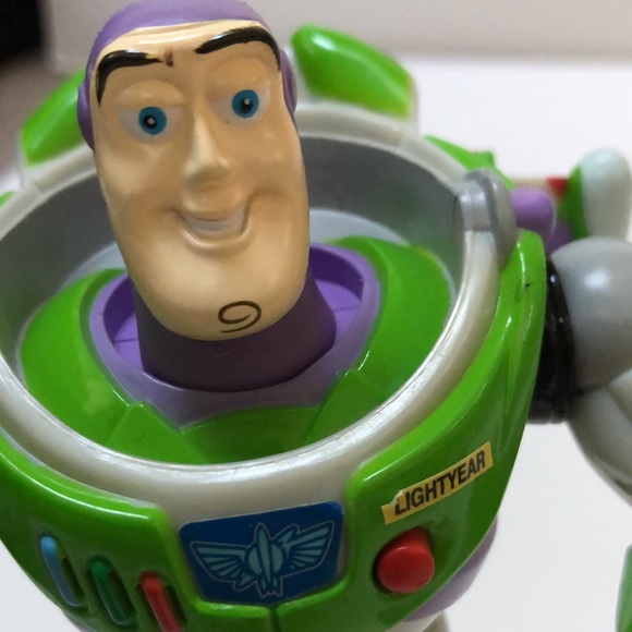 Vintage Toy Story Buzz Lightyear Action Figure - Picture 4 of 10